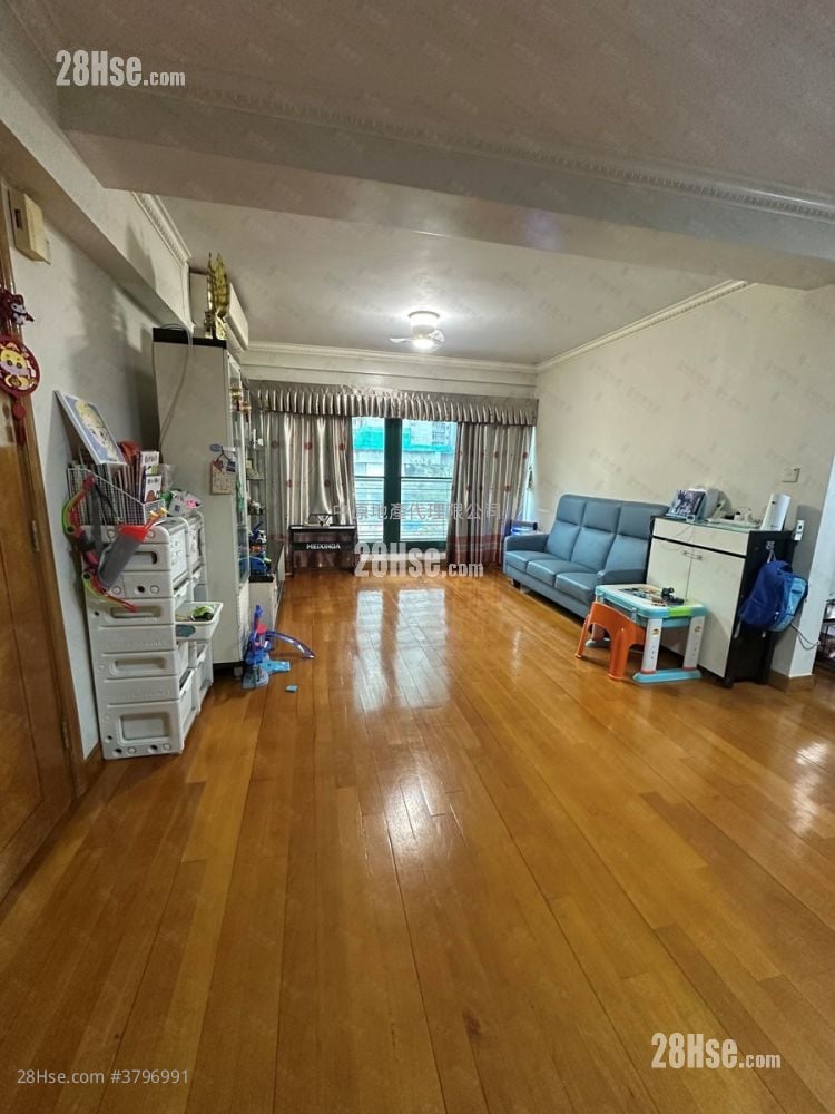 朗逸豪园 售盘 5+ 房 2,112 平方尺