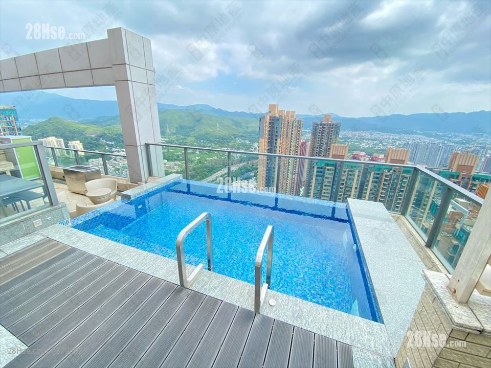 Grand Yoho Sell 5+ Bedrooms 2,038 ft²