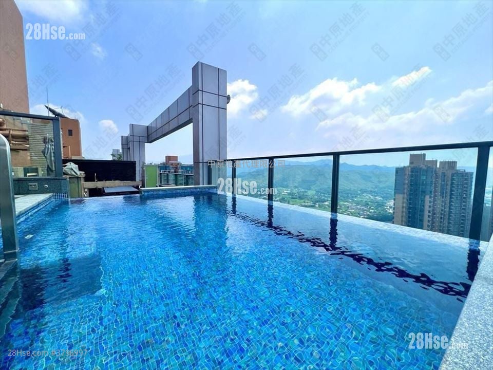 Grand Yoho Sell 5+ Bedrooms 2,038 ft²