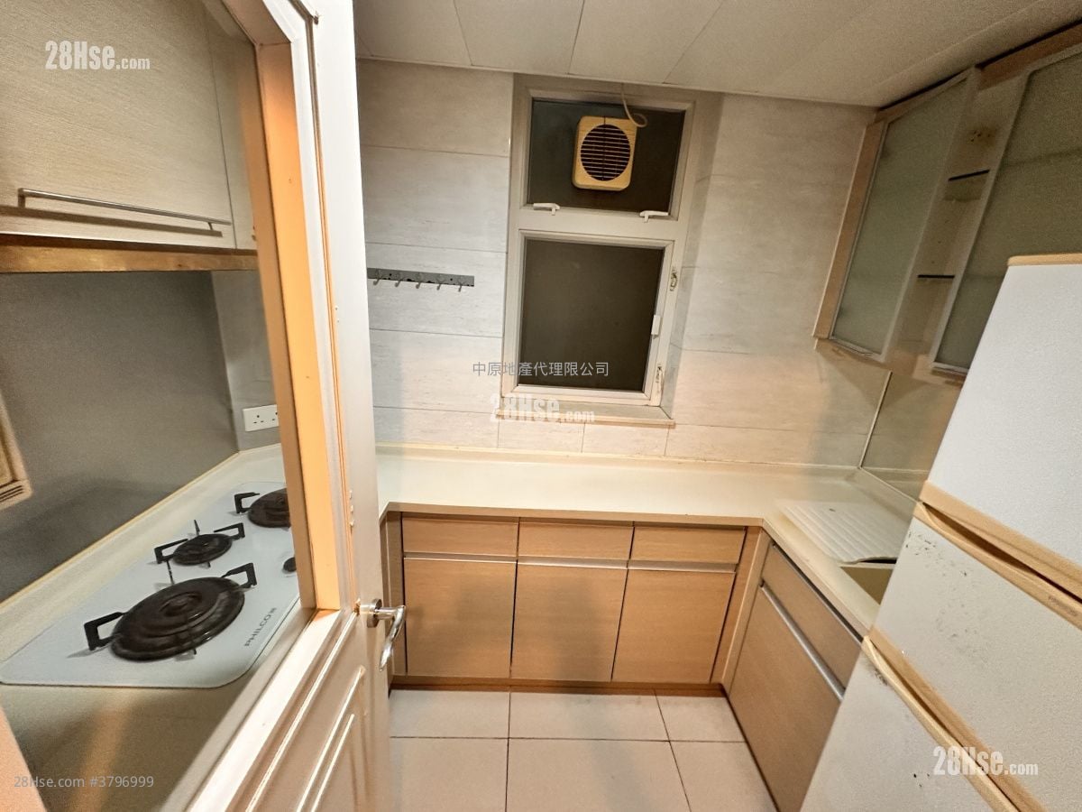 栢慧豪园 售盘 3 房 , 2 浴室 597 平方尺