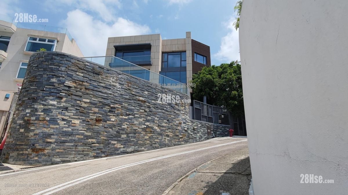 佳美道 Sell 5+ Bedrooms , 5+ Bathrooms 5,701 ft²