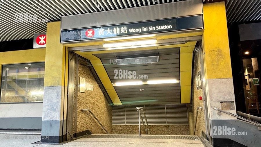 现崇山 售盘 4 房 975 平方尺