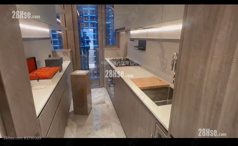 澐璟 售盘 3 房 902 平方尺