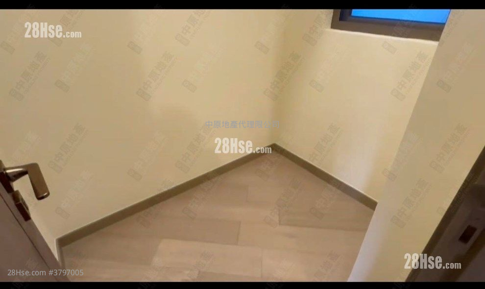 澐璟 售盘 3 房 902 平方尺