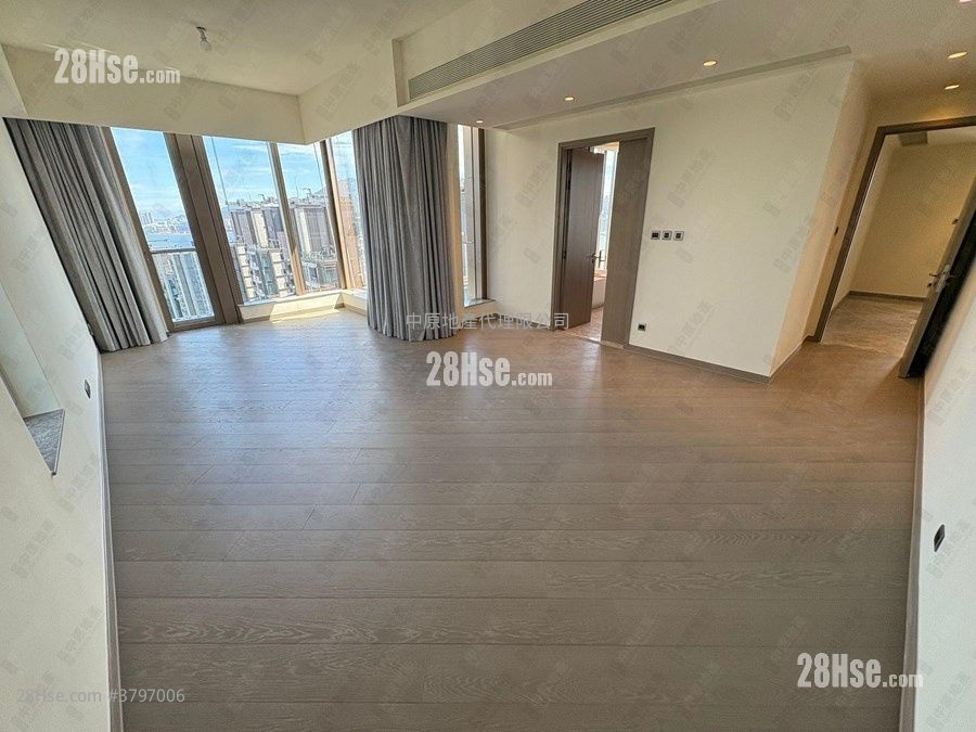 Pano Harbour Sell 4 Bedrooms 2,729 ft²