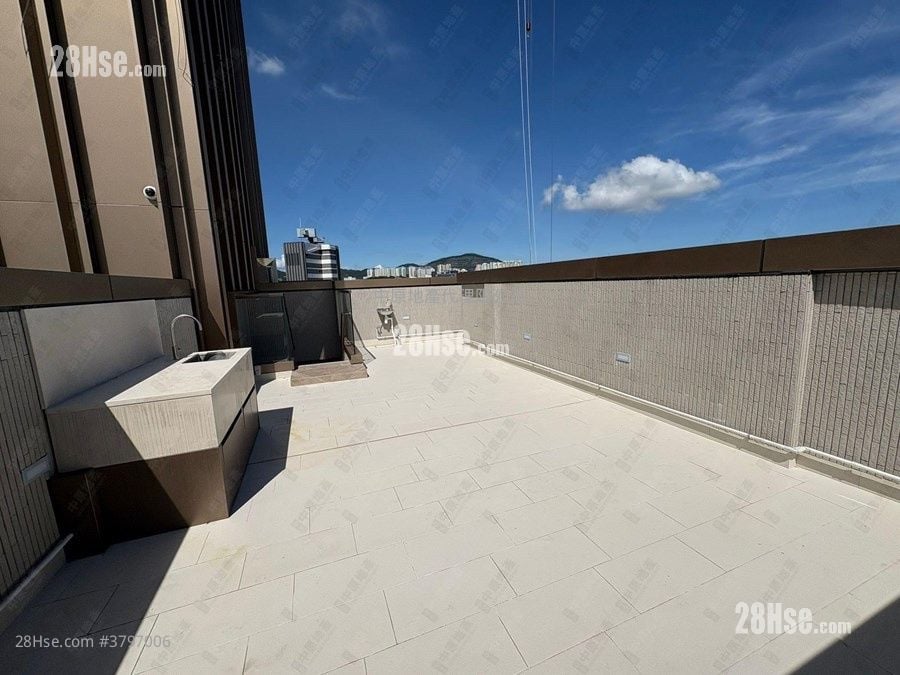 Pano Harbour Sell 4 Bedrooms 2,729 ft²