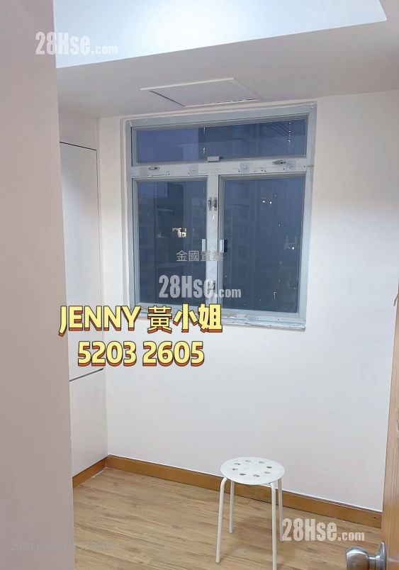 Kam Po Building Sell 2 Bedrooms , 1 Bathroom 328 ft²
