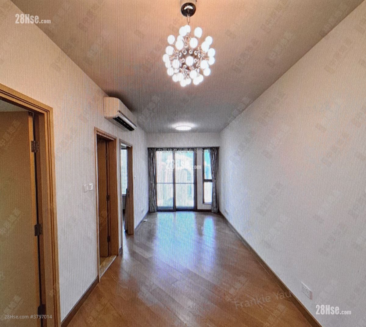 Parc City Rental 2 Bedrooms , 1 Bathroom 533 ft²