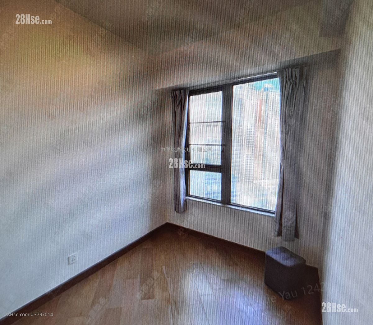 Parc City Rental 2 Bedrooms , 1 Bathroom 533 ft²