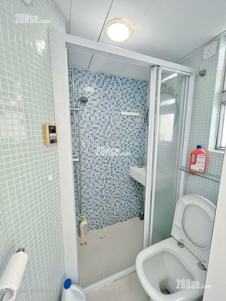 Shui On Court Rental Studio , 1 Bathroom 290 ft²