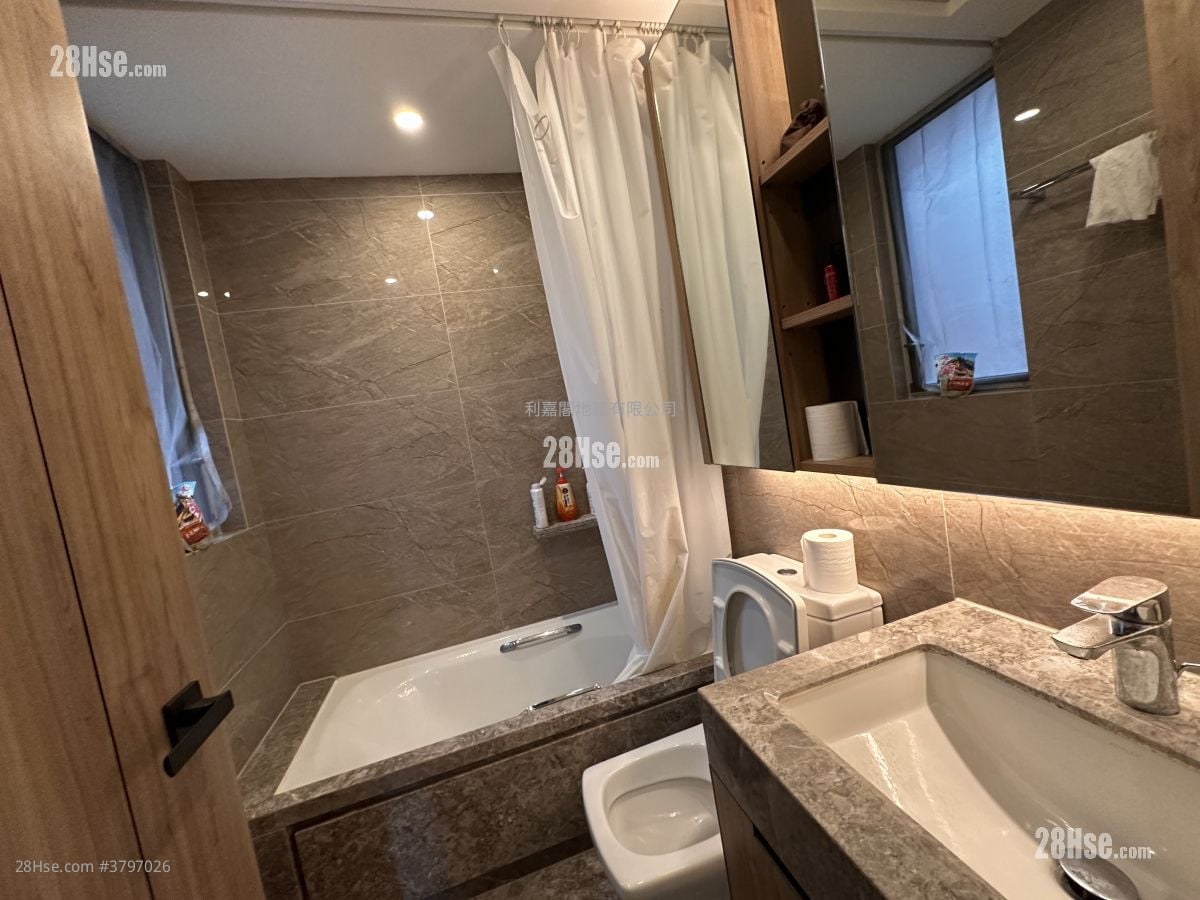 Centra Horizon Rental 1 Bedroom , 1 Bathroom 59 ft²