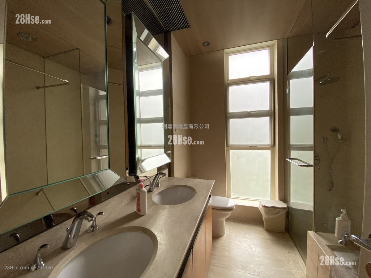 晋名峰 售盘 4 房 1,607 平方尺