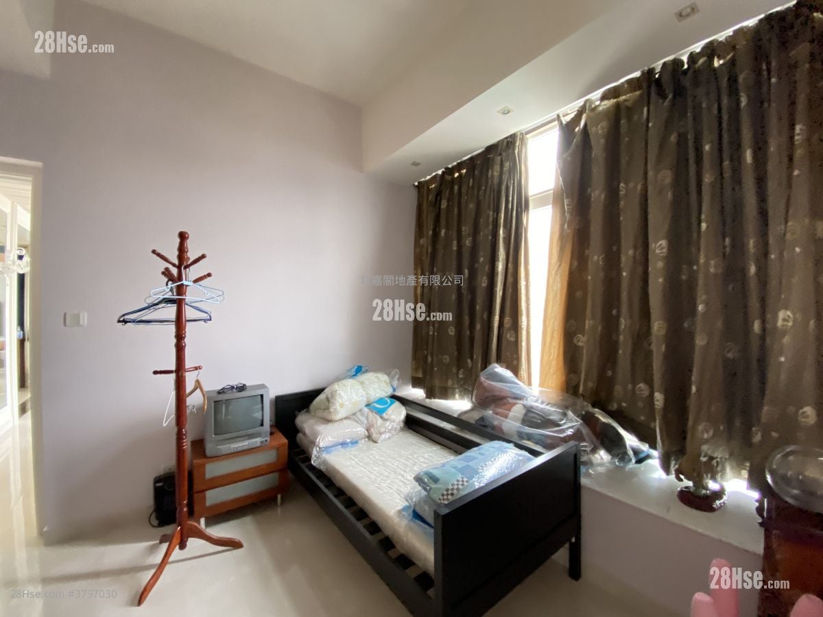 晋名峰 售盘 4 房 1,607 平方尺