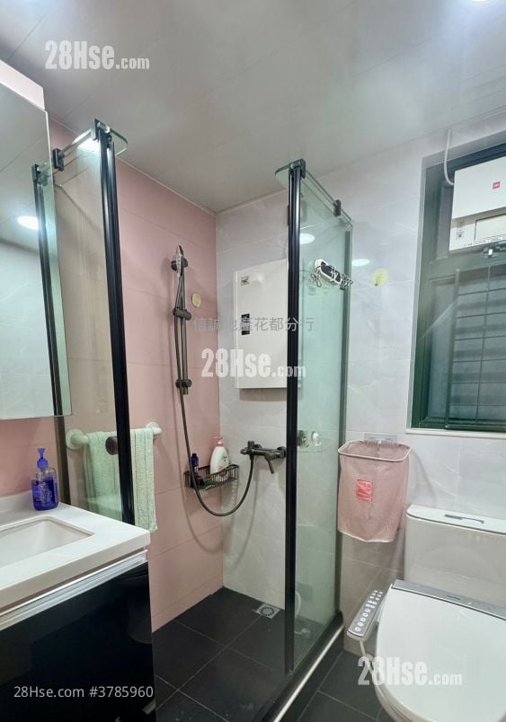 牵晴间 售盘 4 房 , 3 浴室 570 平方尺