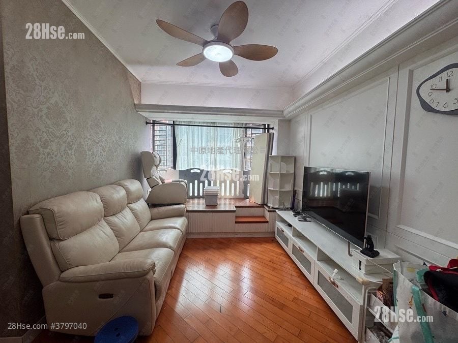 Chelsea Court Rental 469 ft²