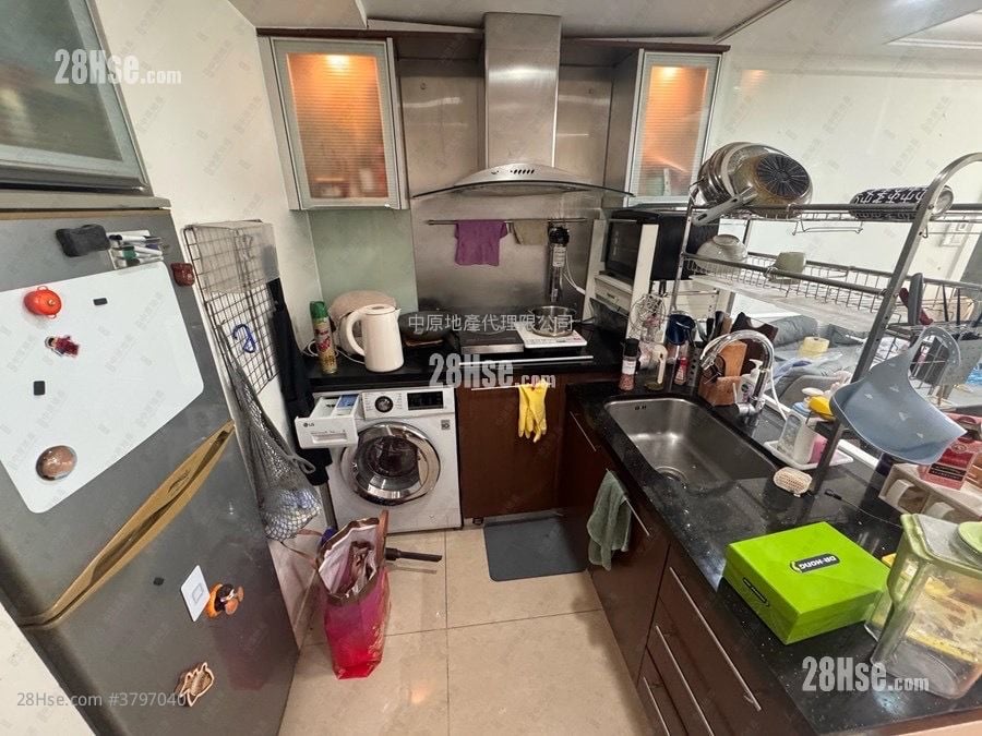 Chelsea Court Rental 469 ft²