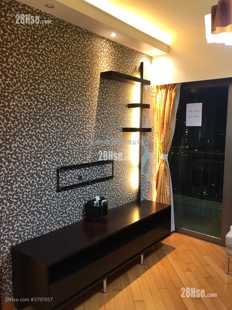 The Zenith Rental 3 Bedrooms , 2 Bathrooms 644 ft²