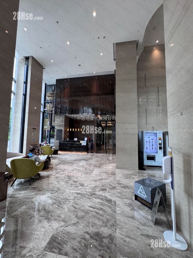 Aurora Rental 217 ft²