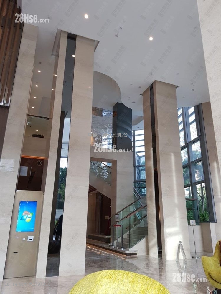 Aurora Rental 217 ft²