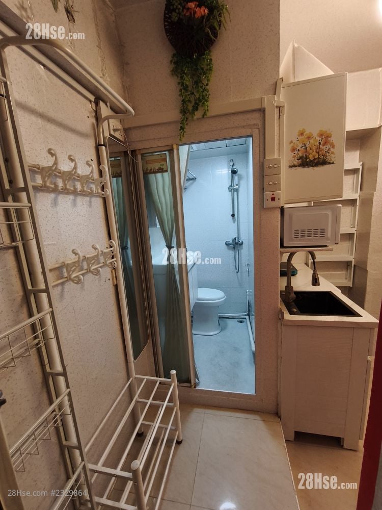 Warner Building Rental 1 Bedroom , 1 Bathroom 160 ft²