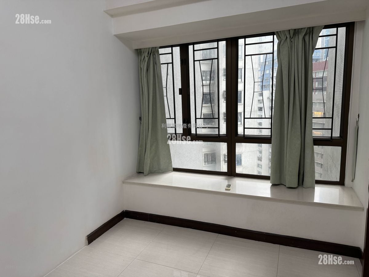 康泽花园 售盘 2 房 , 1 浴室 532 平方尺