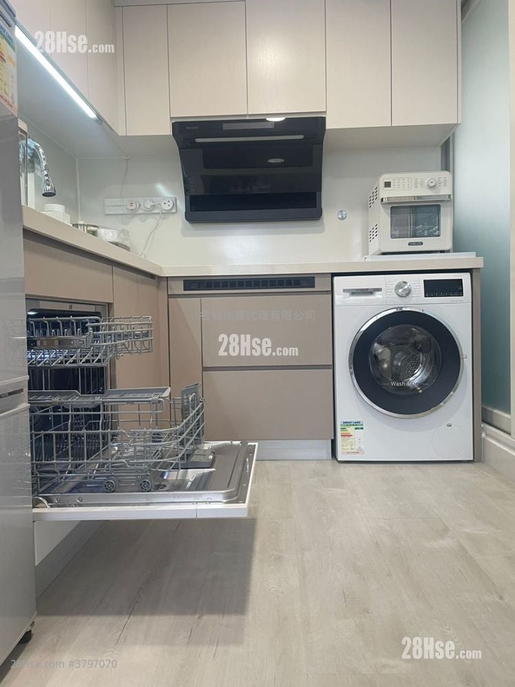 积健楼 租盘 205 平方尺