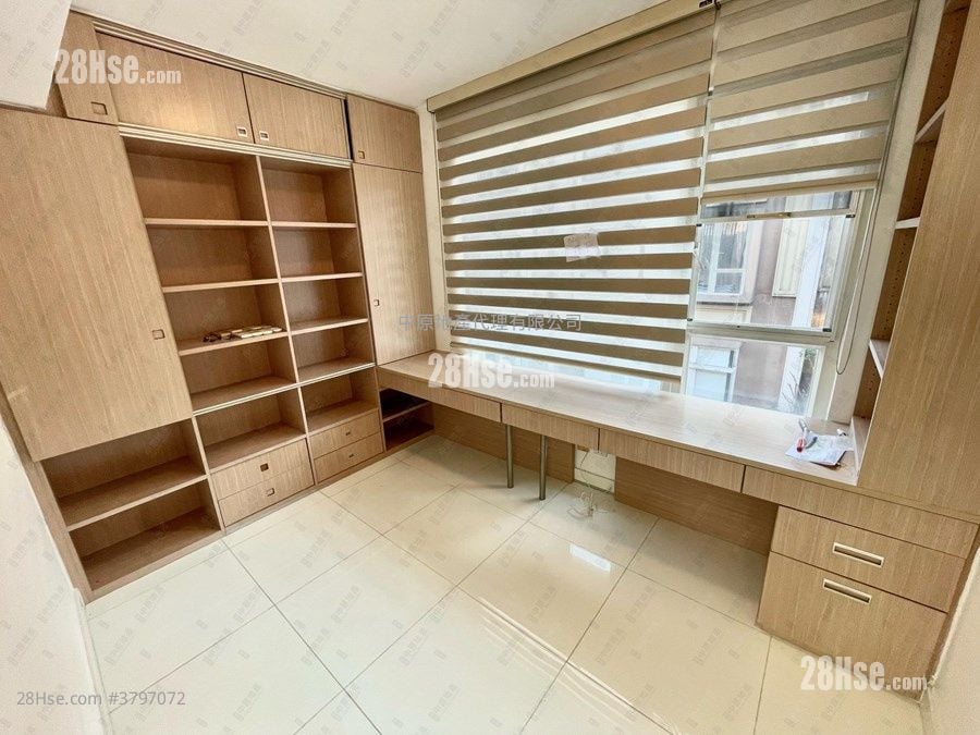 比华利山别墅 售盘 5+ 房 1,606 平方尺