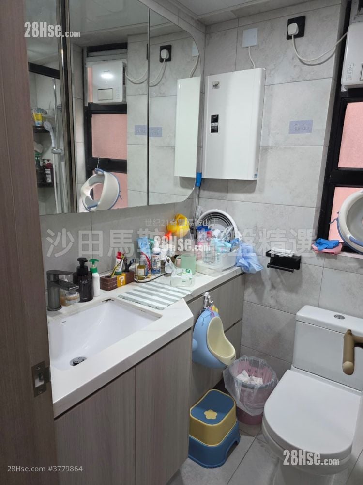 新港城 售盘 3 房 , 2 浴室 519 平方尺