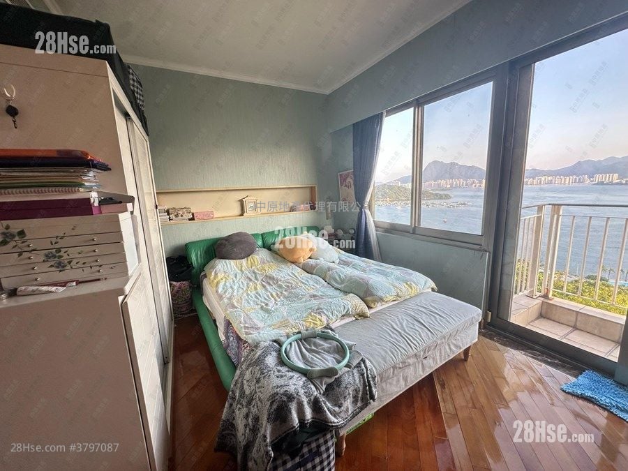 Tycoon Place Sell 3 Bedrooms 2,447 ft²