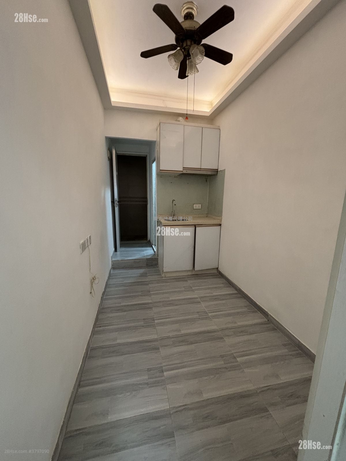 Chinese Mansion Rental 2 Bedrooms , 1 Bathroom 180 ft²