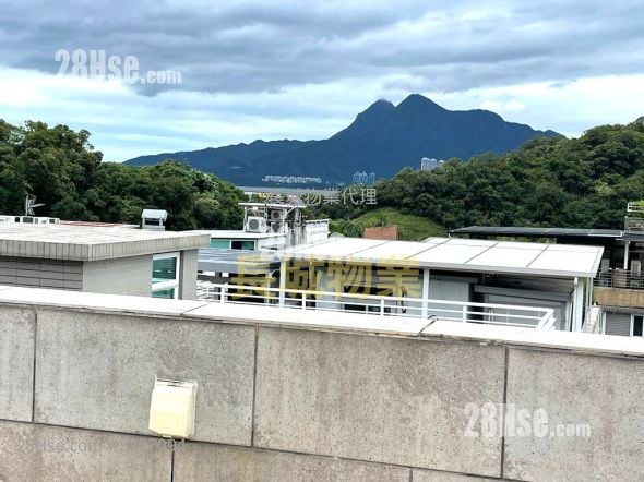 Meadow Cove Sell 4 Bedrooms , 5+ Bathrooms