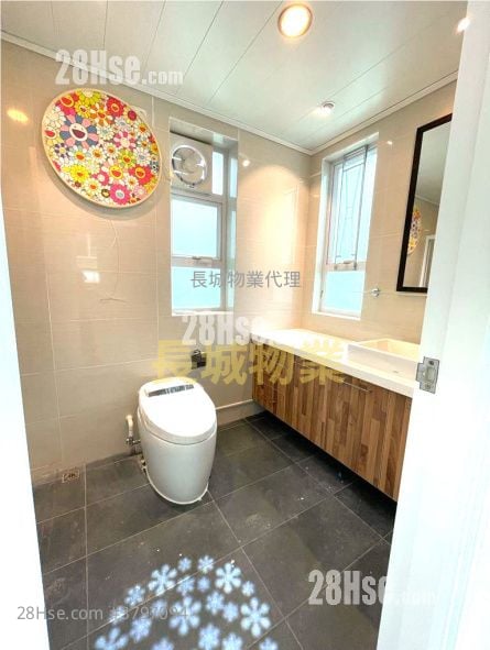 Meadow Cove Sell 4 Bedrooms , 5+ Bathrooms