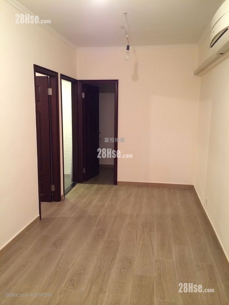 Tonnochy Towers Sell 2 Bedrooms , 1 Bathroom 367 ft²