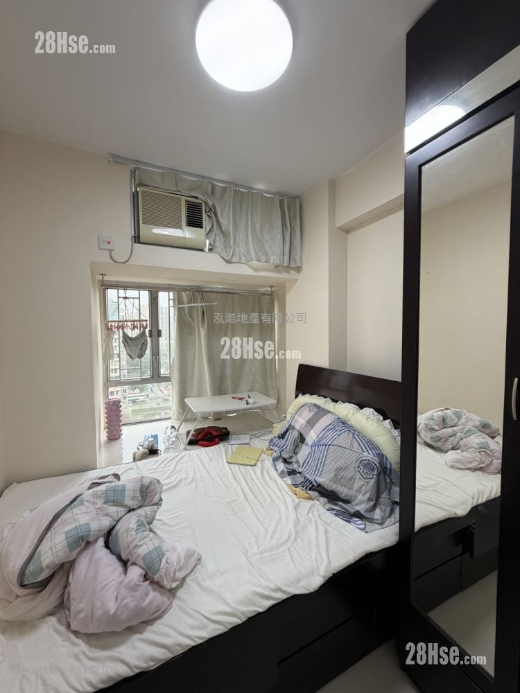 Tai Po Centre Sell 2 Bedrooms , 1 Bathroom 315 ft²