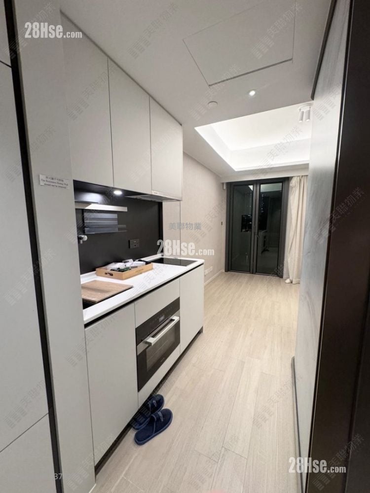 One Innovale Sell 209 ft²