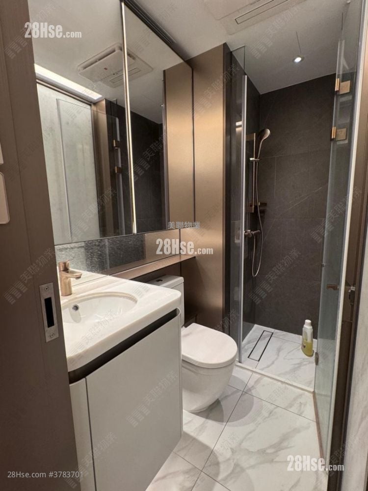 One Innovale Sell 209 ft²