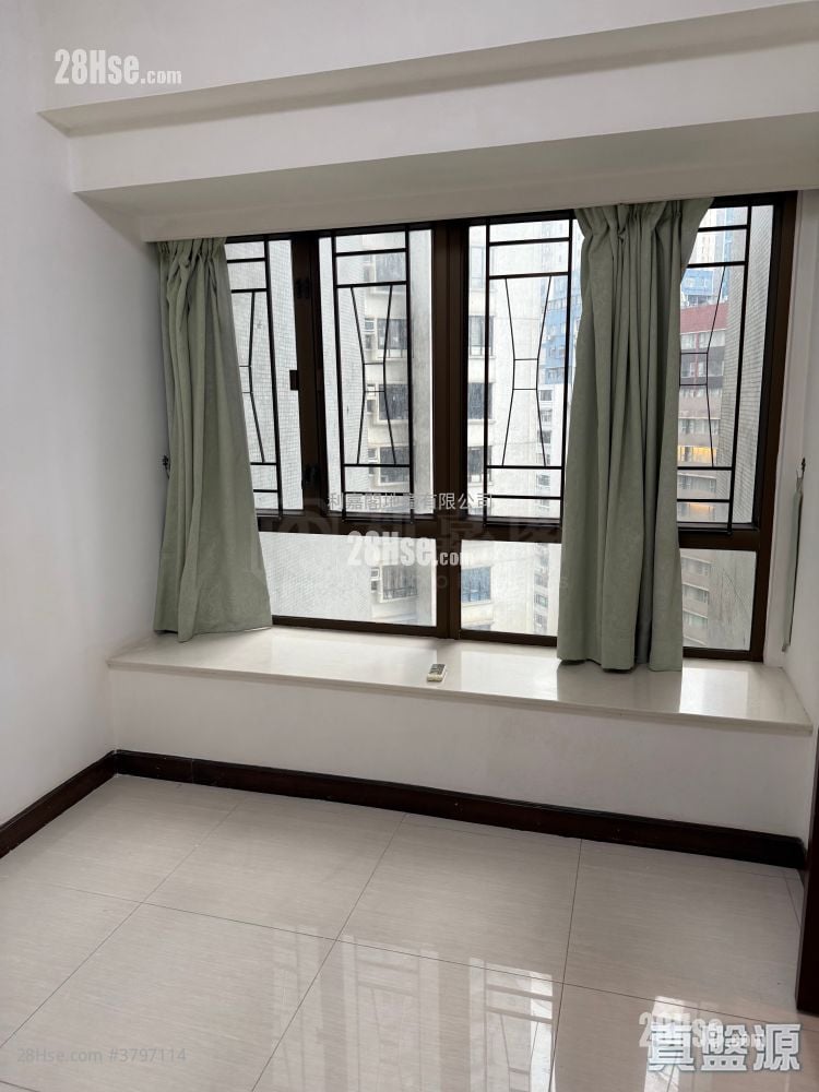 康泽花园 售盘 2 房 , 1 浴室 532 平方尺