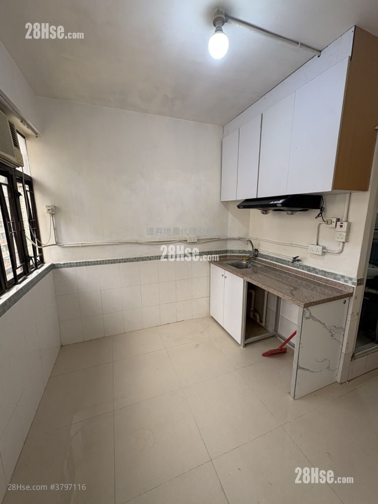 怀邦楼 租盘 开放式间隔 , 1 浴室 150 平方尺