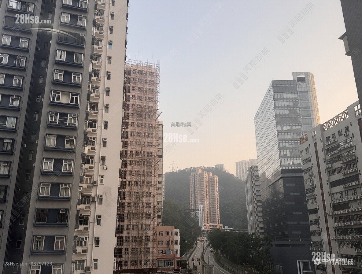 葵星中心 售盘 2 房 , 1 浴室 369 平方尺