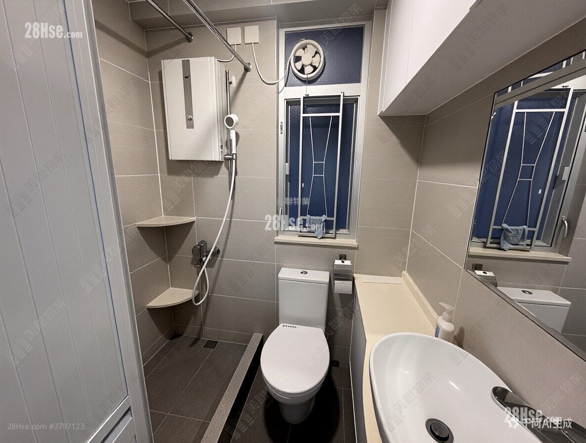 葵星中心 售盘 2 房 , 1 浴室 369 平方尺