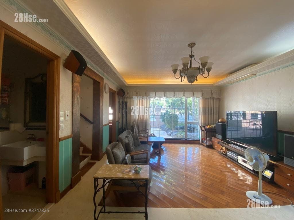 Cheung Muk Tau Sell 5+ Bedrooms , 4 Bathrooms