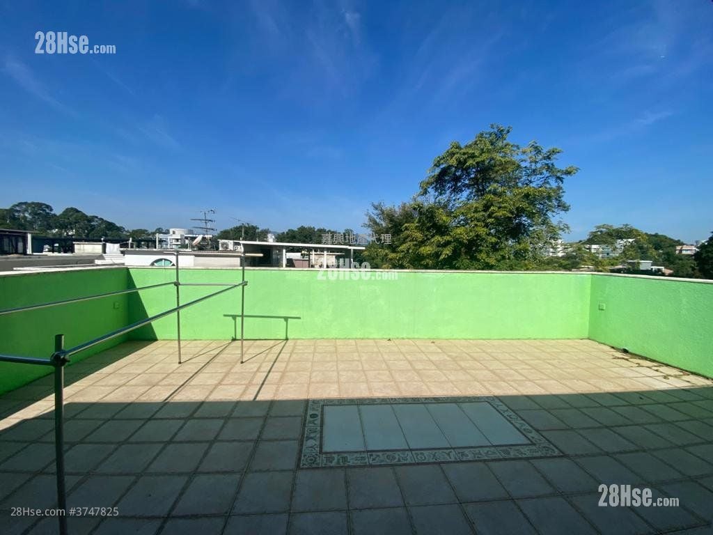 Cheung Muk Tau Sell 5+ Bedrooms , 4 Bathrooms