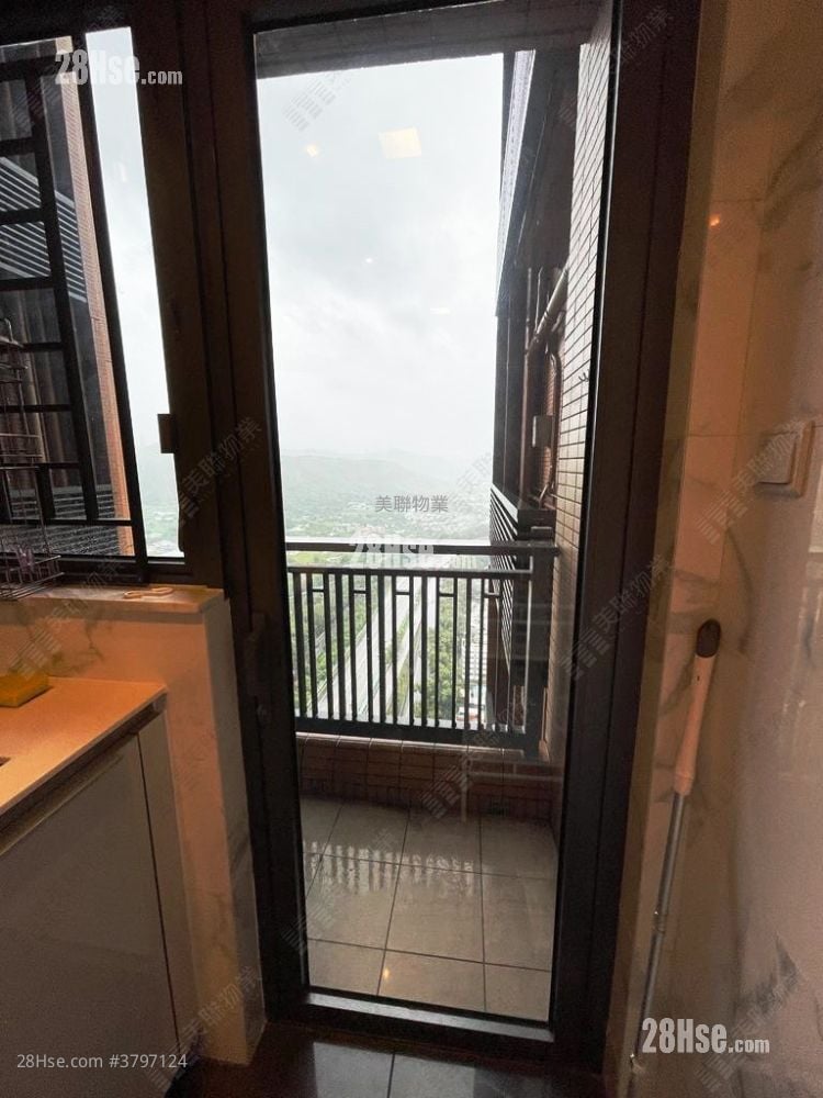 Grand YOHO 租盘 3 房 , 2 浴室 702 平方尺