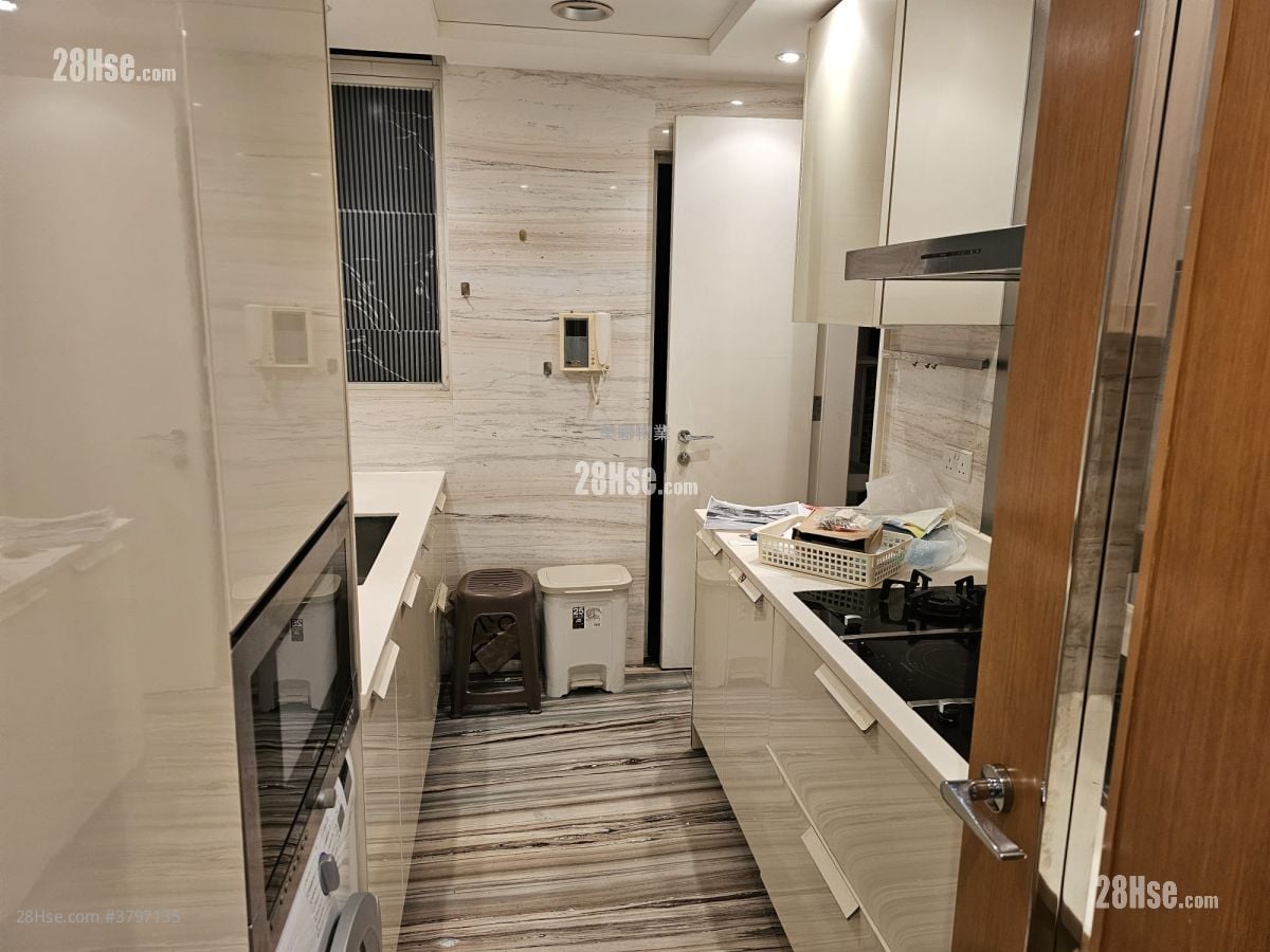 壹号云顶 租盘 3 房 , 2 浴室 1,027 平方尺