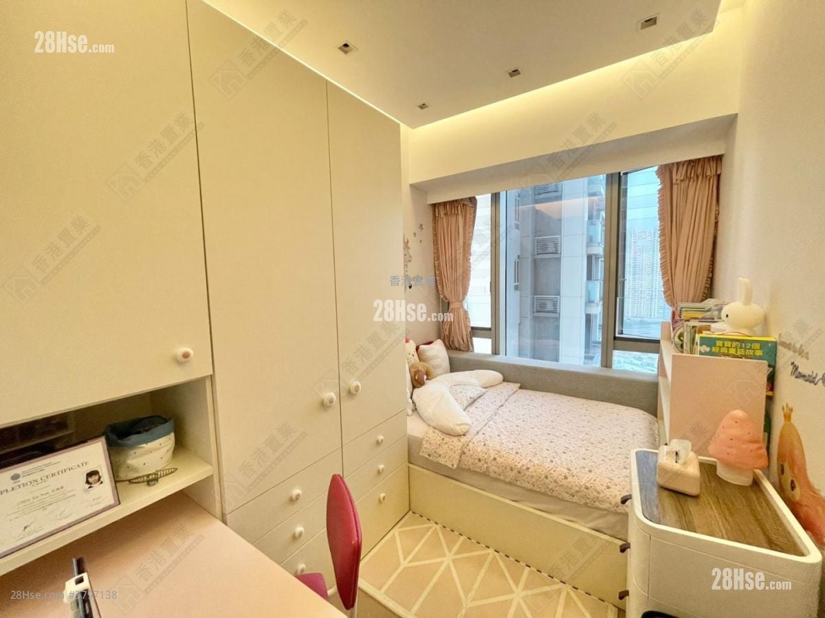 Cullinan West Rental 5+ Bedrooms , 3 Bathrooms 1,515 ft²