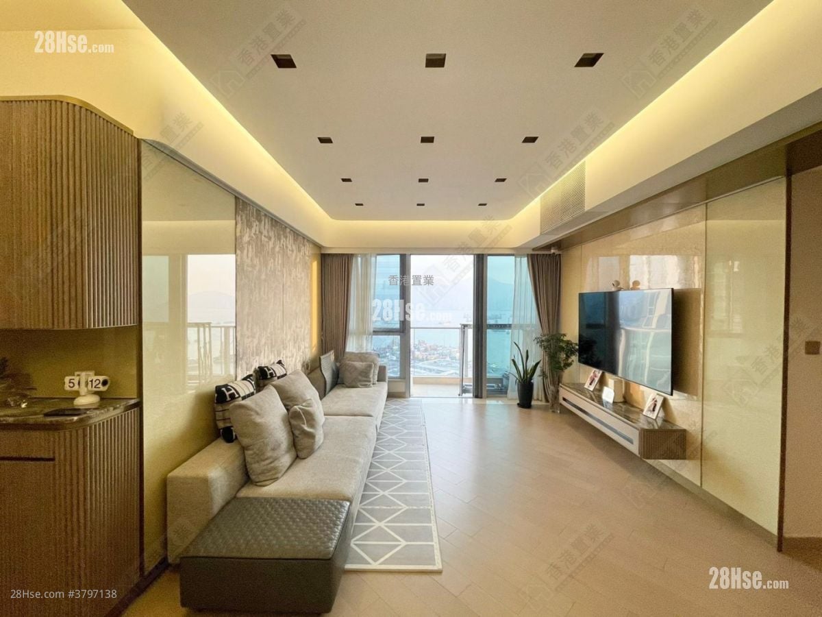 Cullinan West Rental 5+ Bedrooms , 3 Bathrooms 1,515 ft²