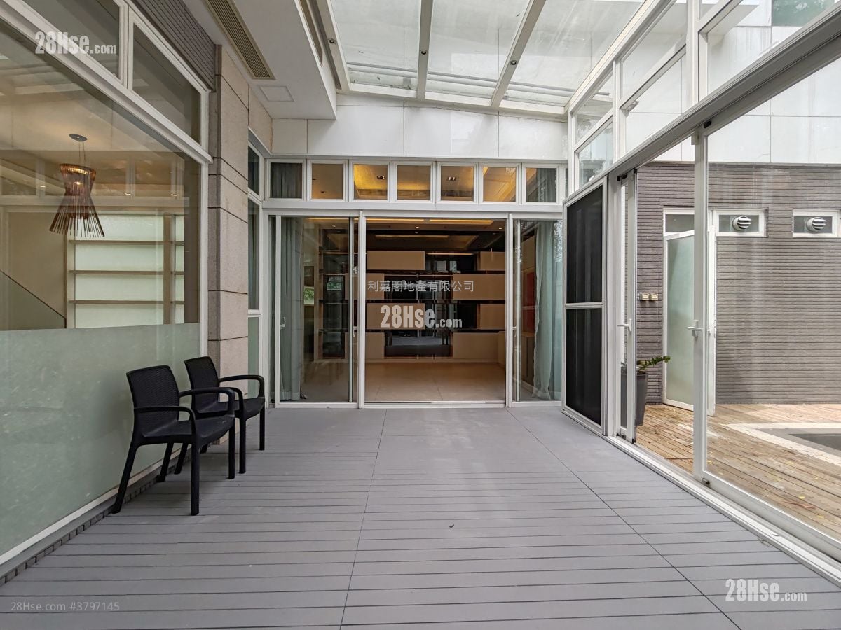 The Great Hill Sell 4 Bedrooms , 4 Bathrooms 3,197 ft²