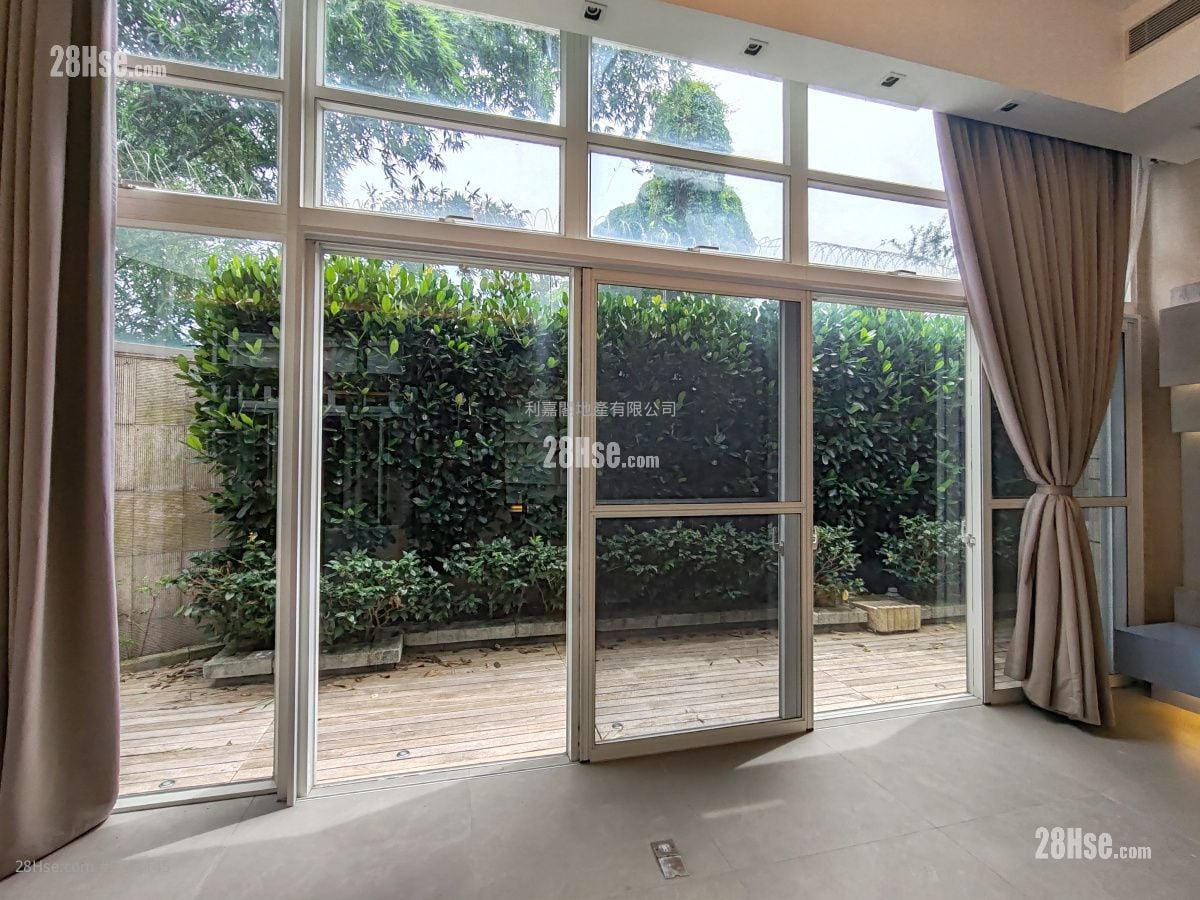 The Great Hill Sell 4 Bedrooms , 4 Bathrooms 3,197 ft²