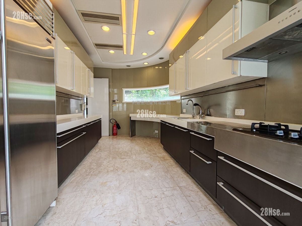 The Great Hill Sell 4 Bedrooms , 4 Bathrooms 3,197 ft²