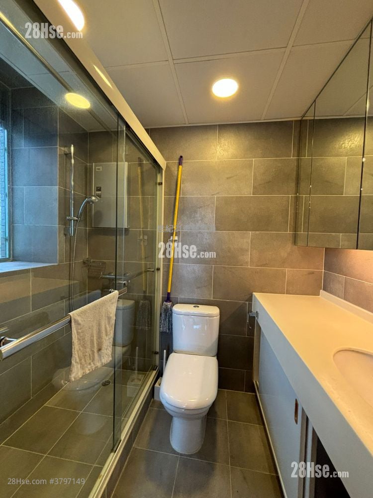 港景峰 租盘 2 房 , 1 浴室 487 平方尺